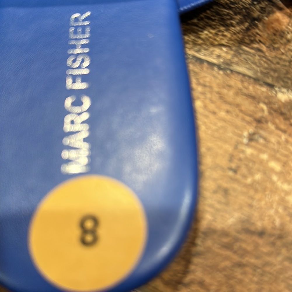 NWT-MARC FISHER BLUE SANDALS - Picture 3 of 5